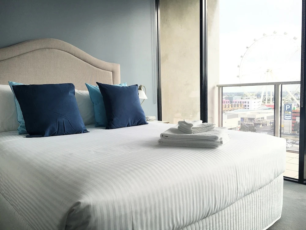 Docklands Private Collection - City Harbour Apartments