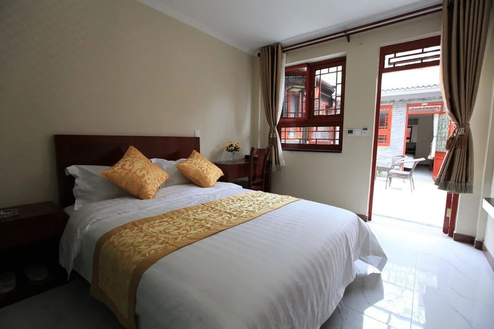 Zhantan Courtyard Hotel