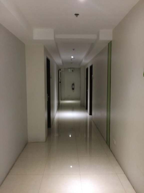 Canberry Hotel