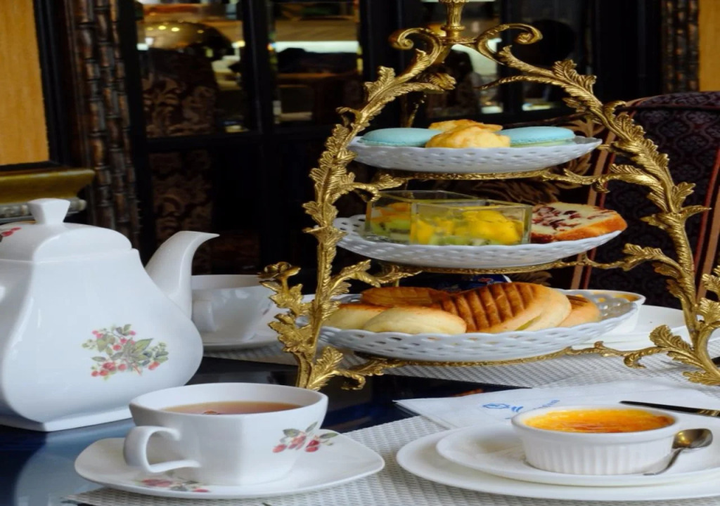 The Old England Manor