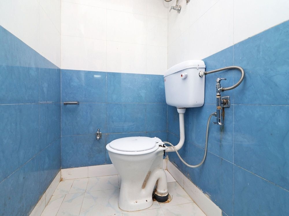 OYO 15232 Home Radiant 2BHK Apartment Bhattakufer