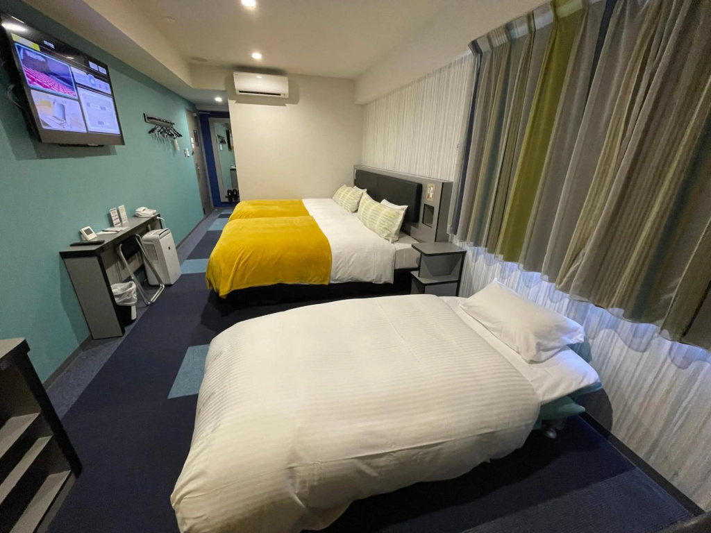 Green Rich Hotel Okinawa Nago (Artificial hot spring Futamata Yunohana)