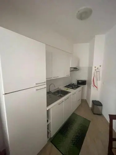 Flat 2 Bedrooms 1 Bathroom - Recco