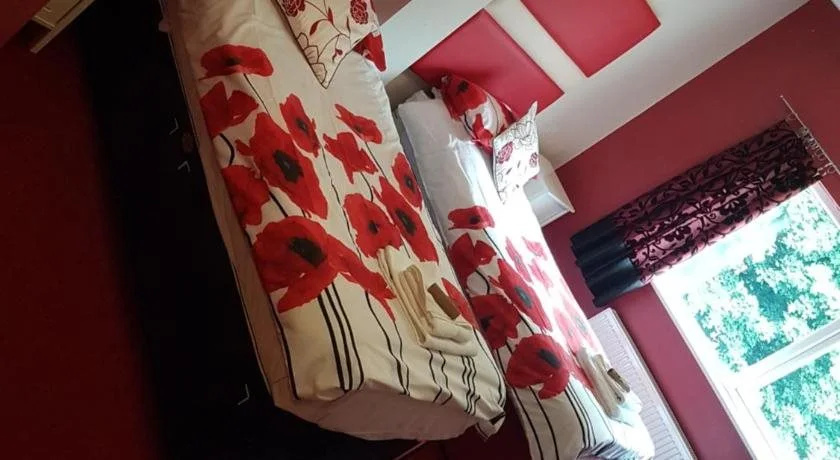 Sutherlands Hotel