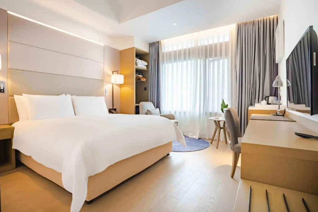 Shunhui Century Baden Hotel