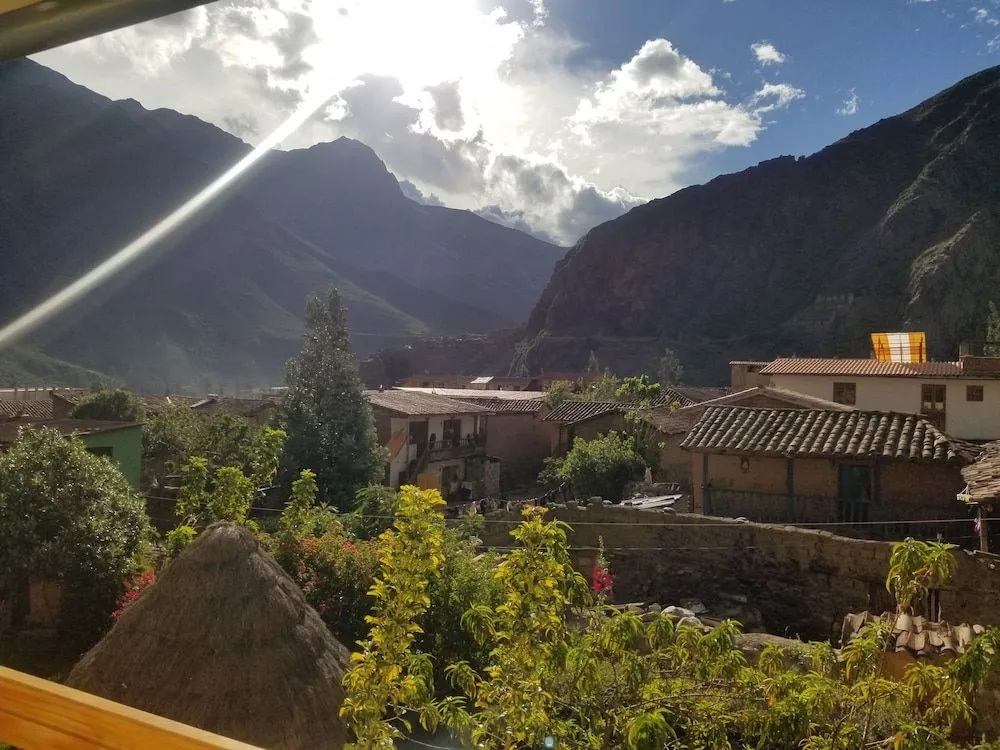 Apu Lodge