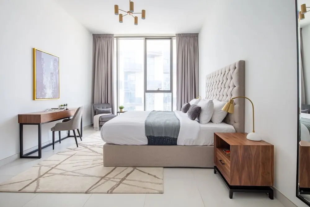 Trendy & Capacious 1BR Apartment in The Palm