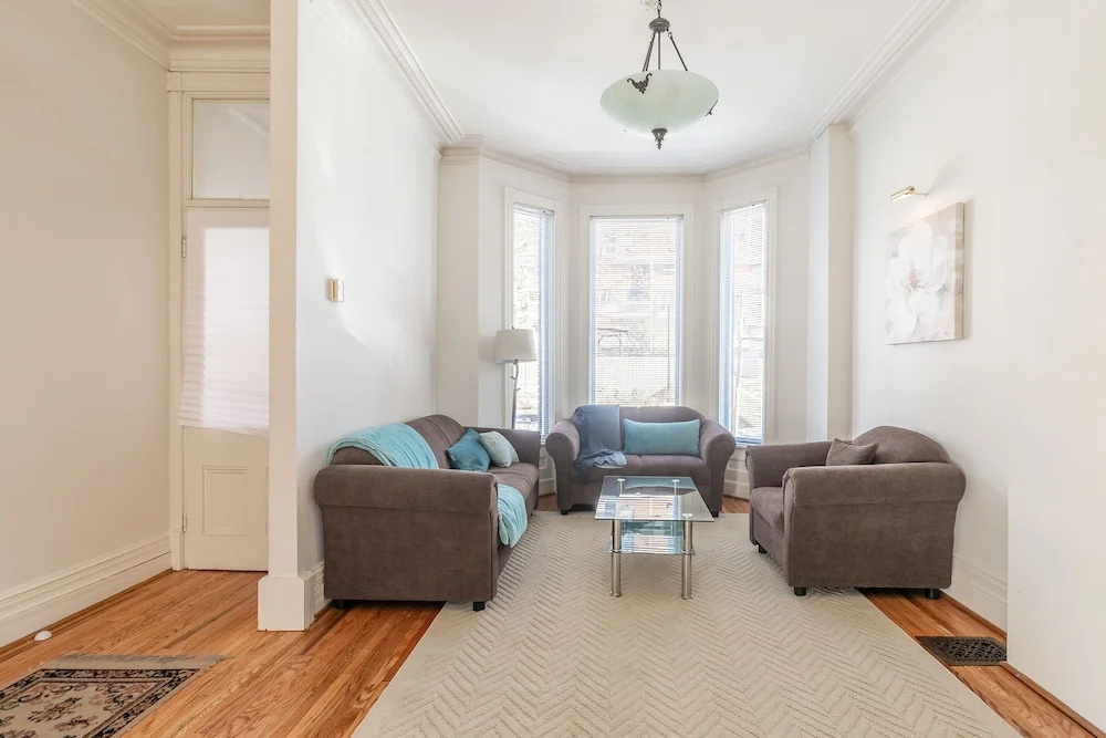 Rooms in Downtown Heritage House