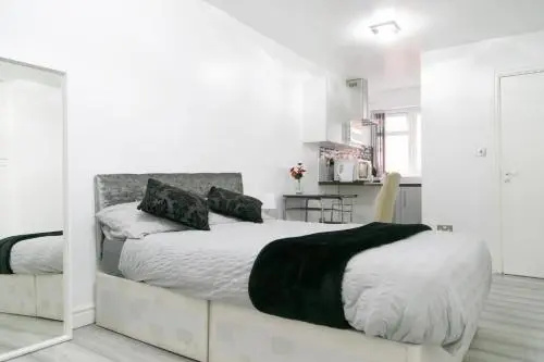 Cheetham Hills Apartments