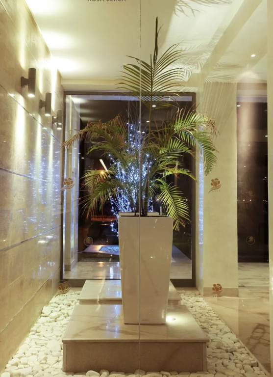Rosa Beach Hotel	