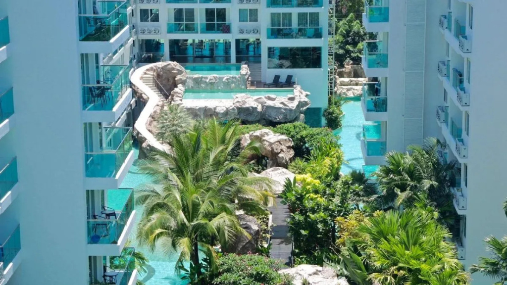 Amazon Resort