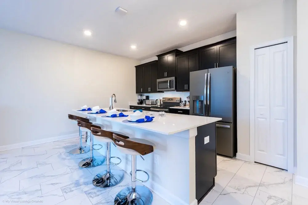 Lovely 4 Bed3 Bachampions Gatepool
