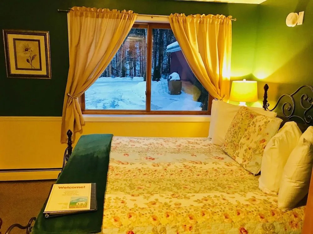 White Horse Lodge