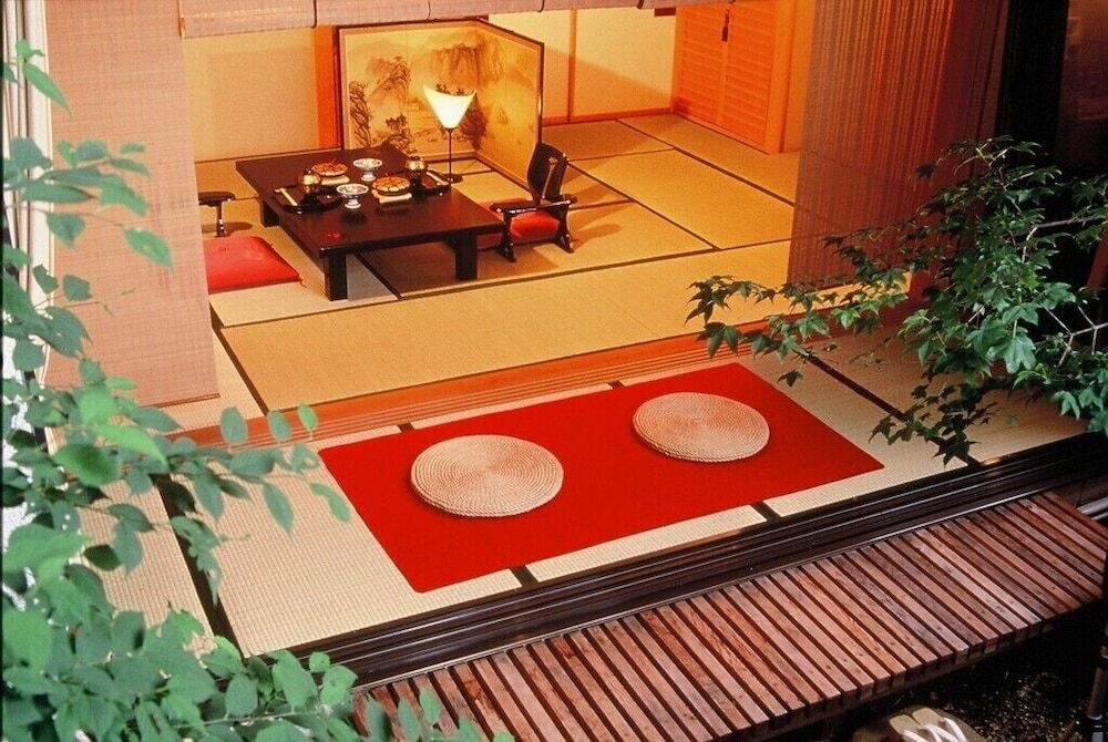 Kusatsu Onsen Tenojiya