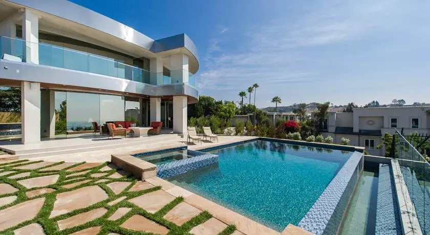 Hercules Estate
