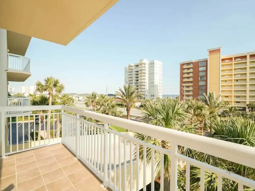 Harbor Landing 602A