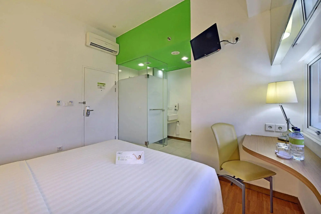 Whiz Hotel Semarang