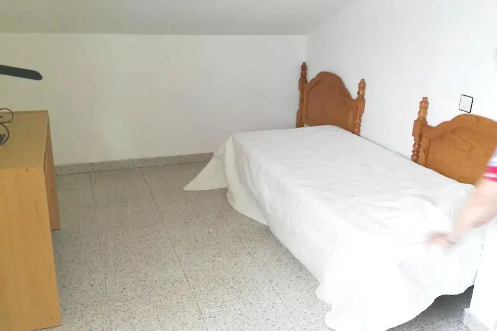 Apartment With 2 Bedrooms in Oviedo, With Wonderful Mountain View and Wifi Near the Beach