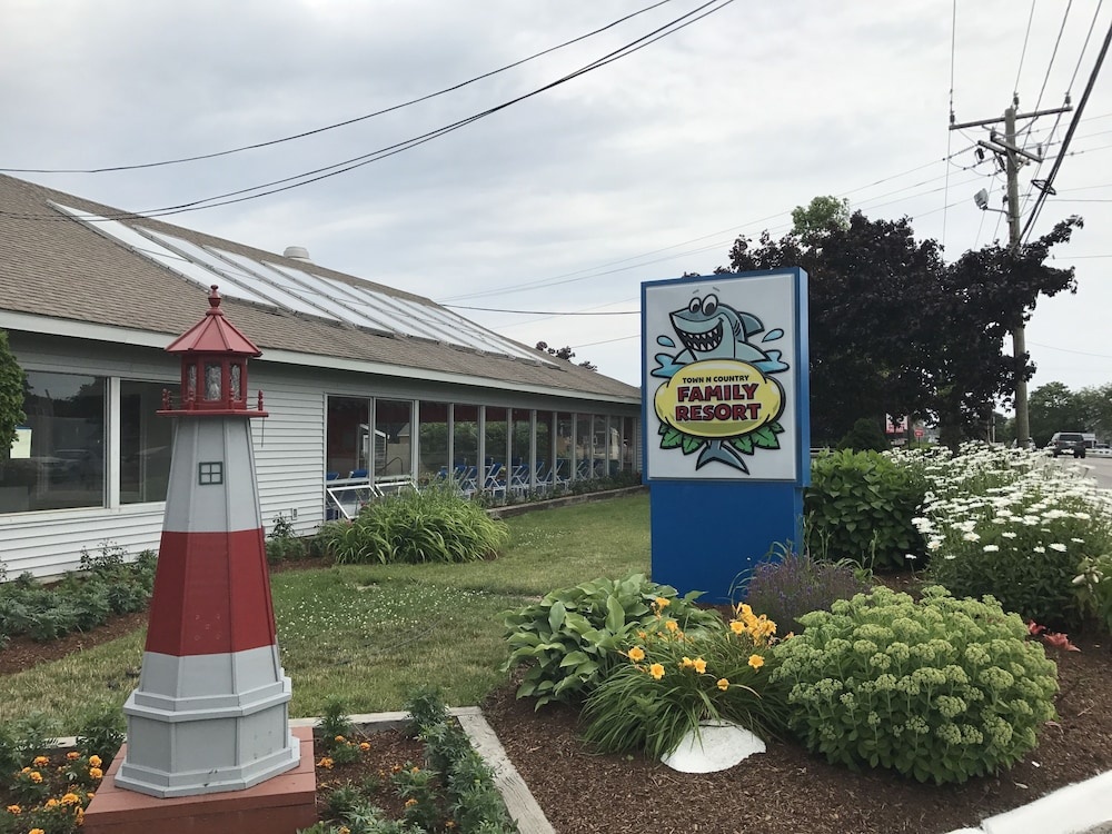 Town N Country Family Resort