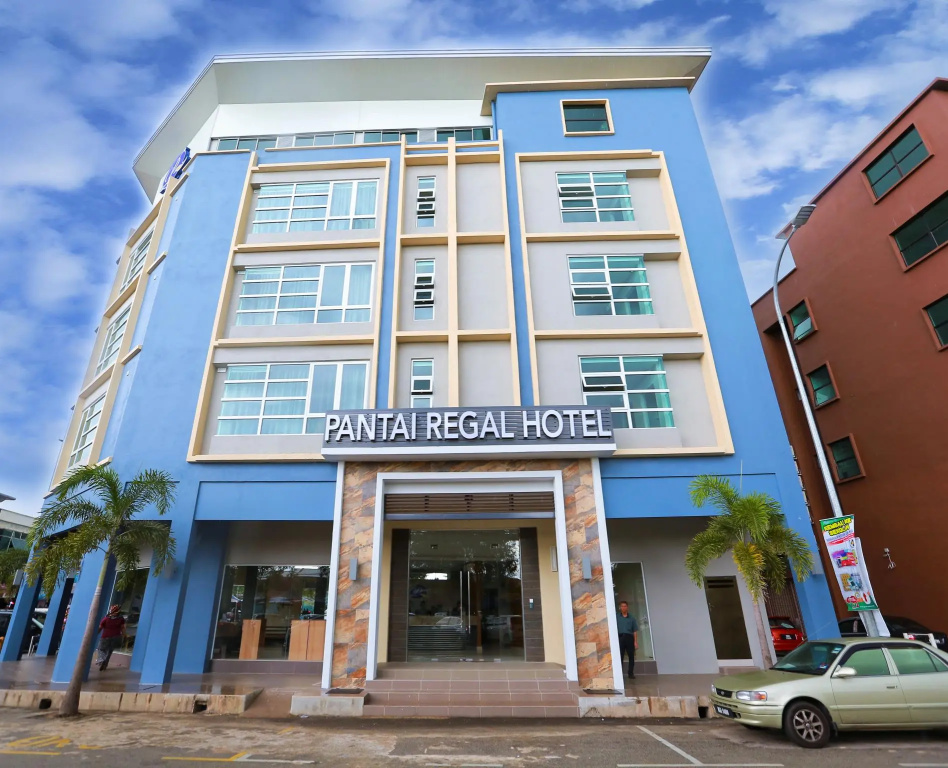 Pantai Regal Boutique Hotel