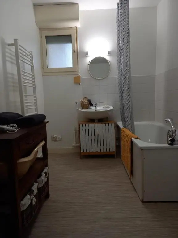 Appart plein centre, balcon, 4 personnes