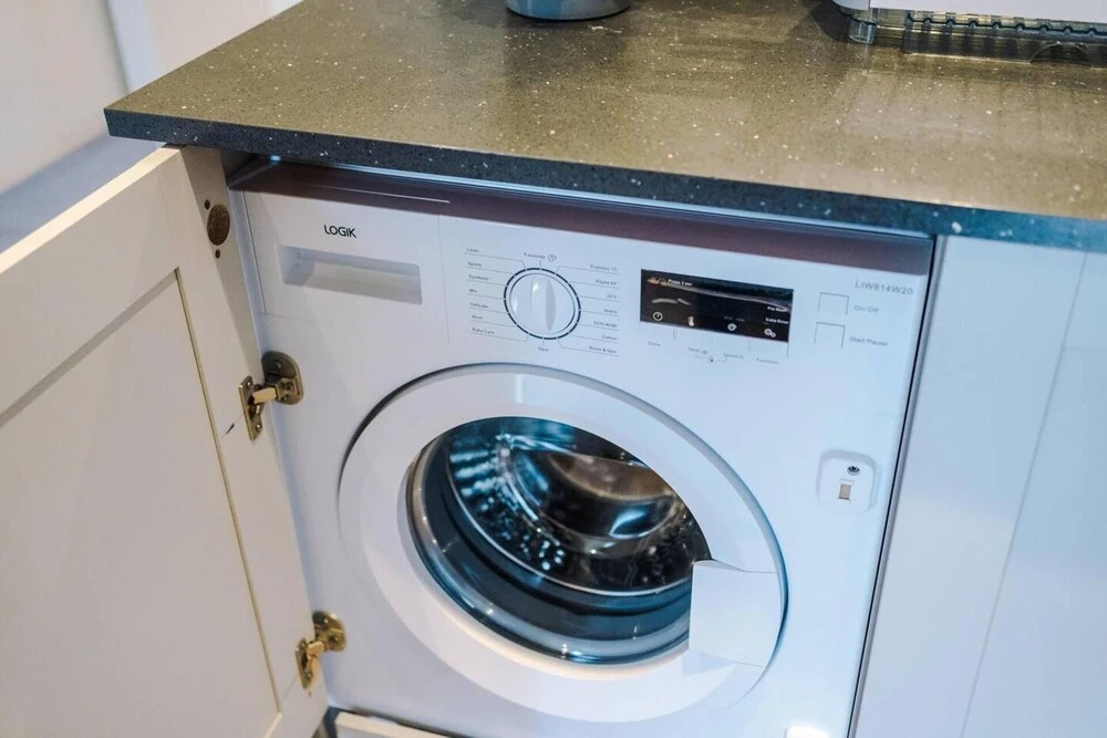 Immaculate 3-bed House in Salford