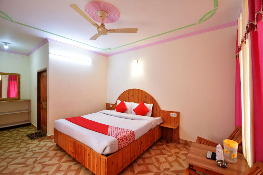 Hotel Thakur