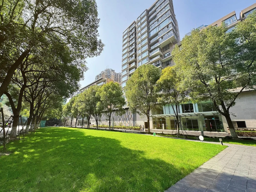 Shanghai Tyms residence near Xujiahui Metro