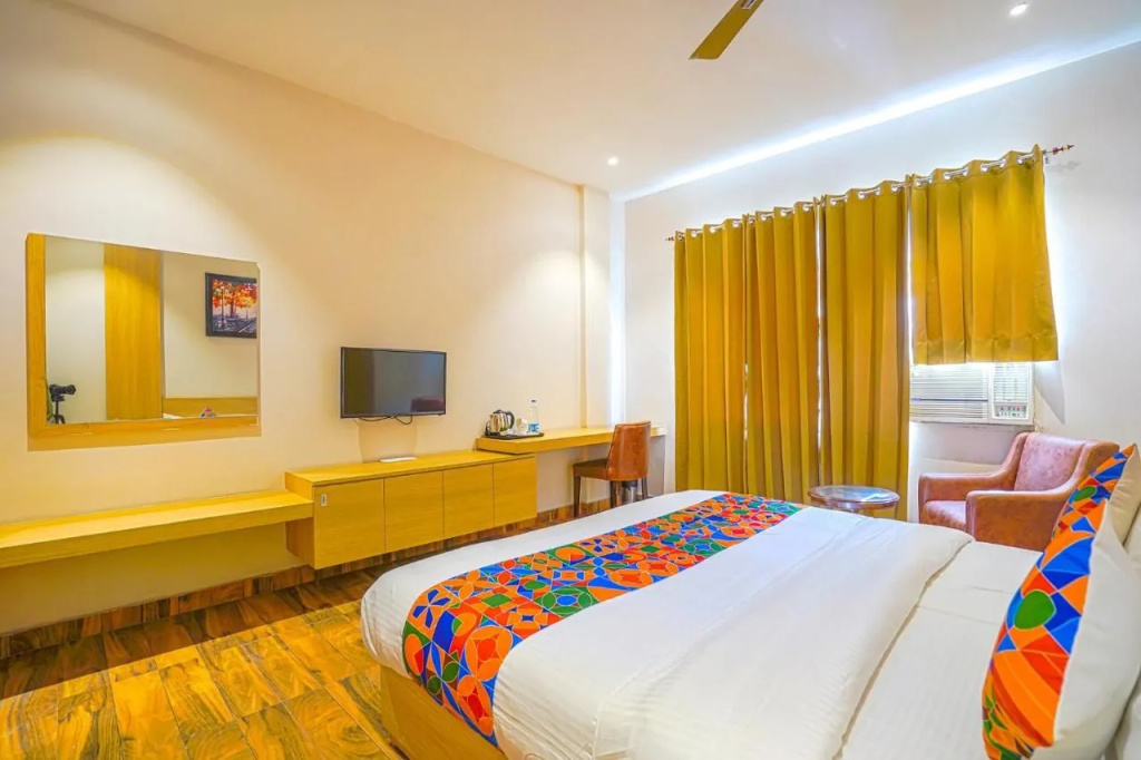 FabHotel Prime Empire