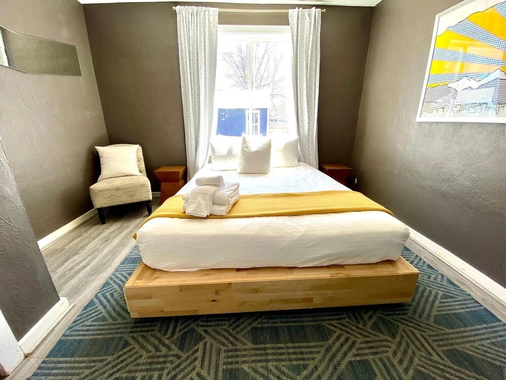 Adorable Bungalow Near Downtown Loveland!