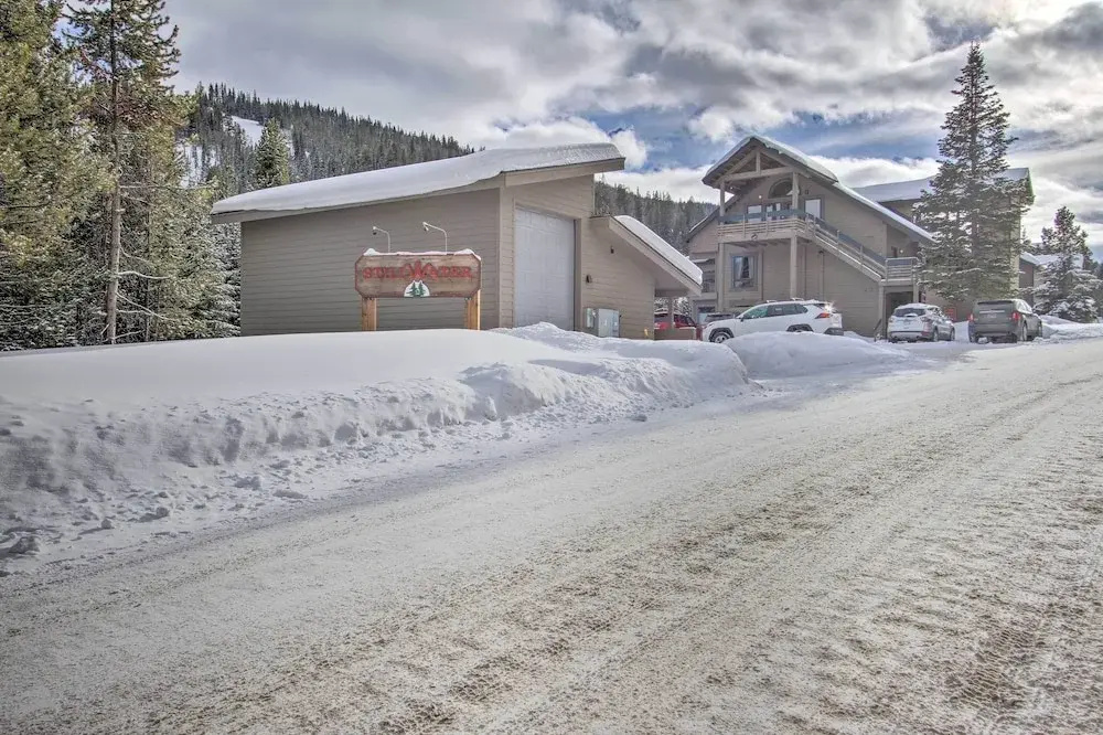 Steps to Ski Lifts - Condo w/ Walk-out Patio!