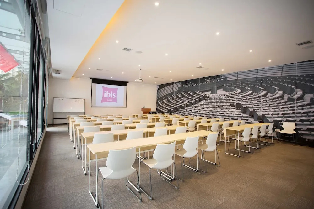 Ibis Hotel (Xi'an High - tech Zone)