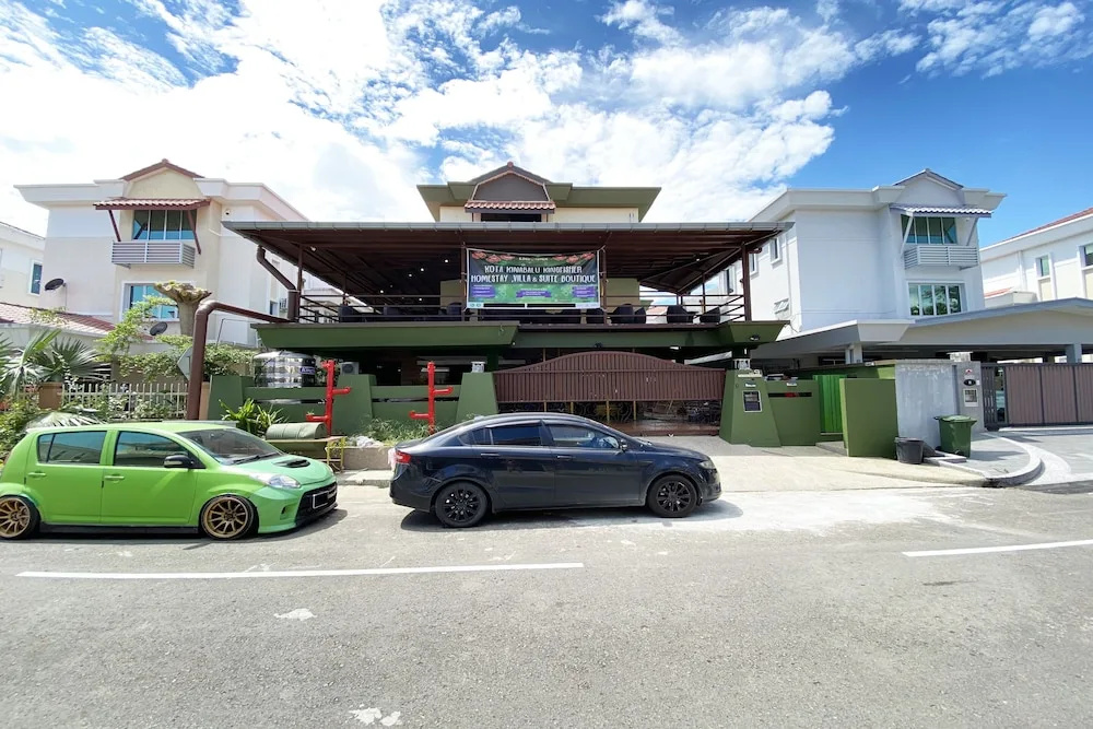OYO 90262 Kota Kinabalu Homestay, Villa & Suite Boutique