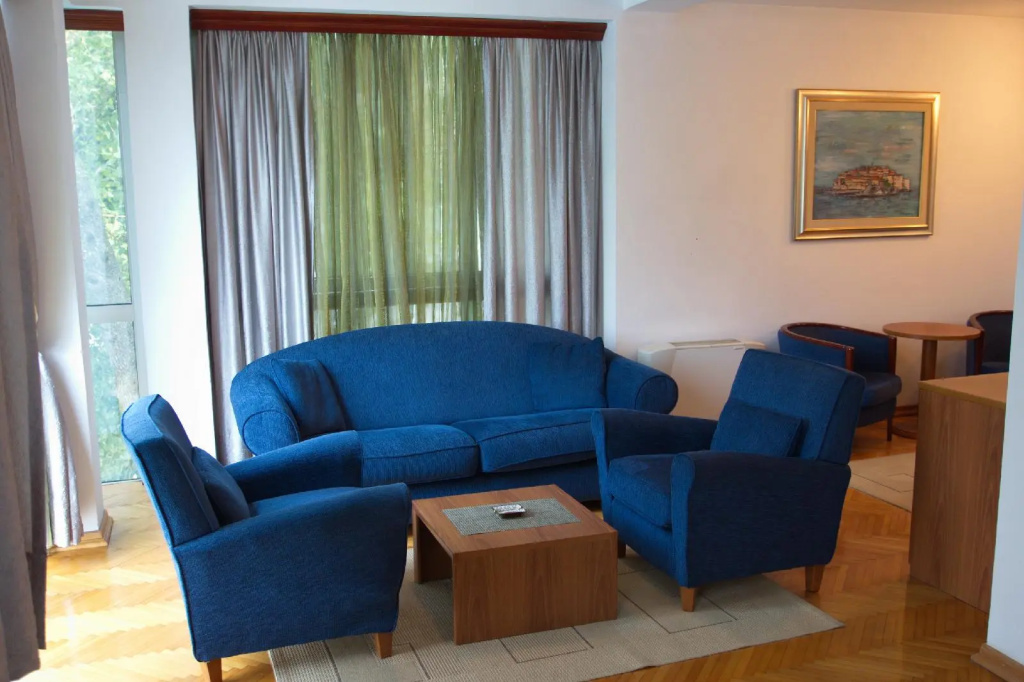 Hotel Ambasador
