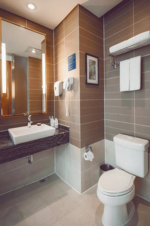 Holiday Inn Express Chongqing Guanyinqiao by IHG