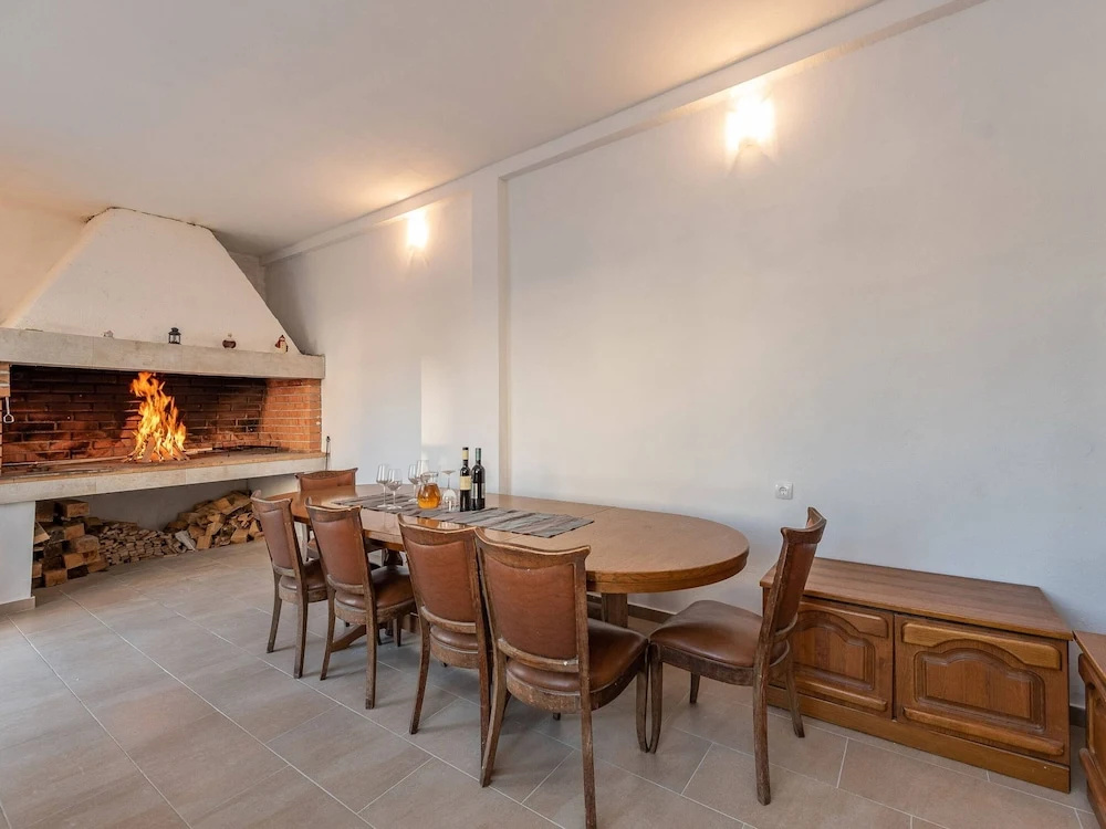 Villa in Galovac with Pool near Zadar
