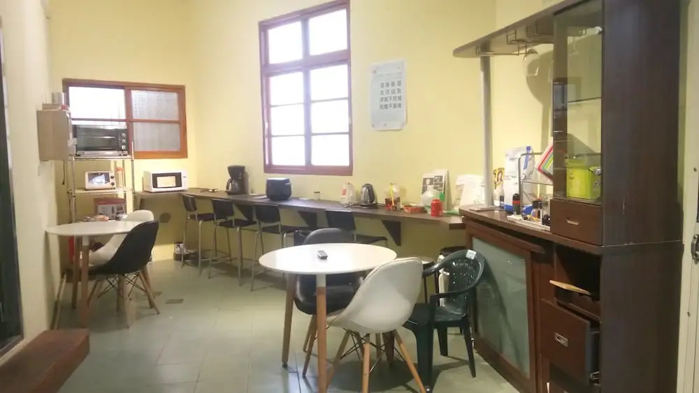The Lane - Hostel