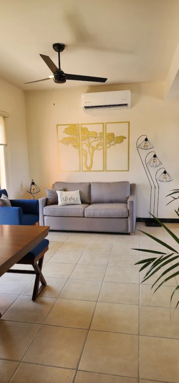 SUITES LOMBOY & PLAZA