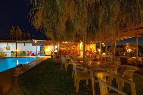 Aparthotel 4 Stars Gerani