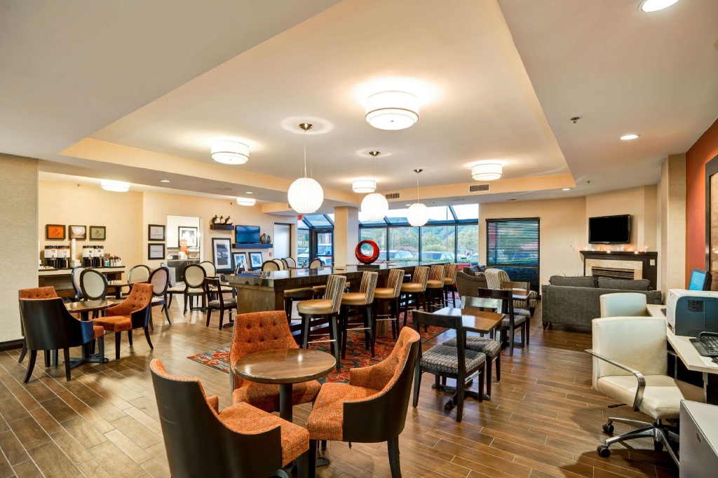 Hampton Inn Scranton at Montage Mountain