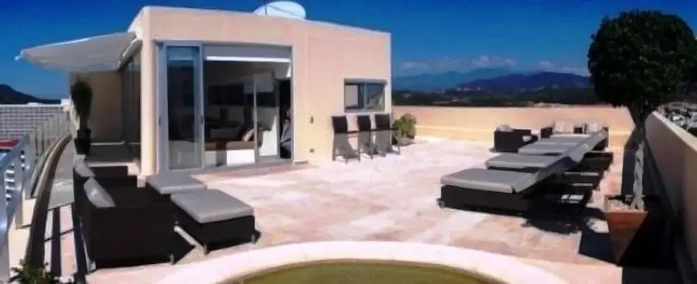 Residence Amara 3BR by Villas HK28