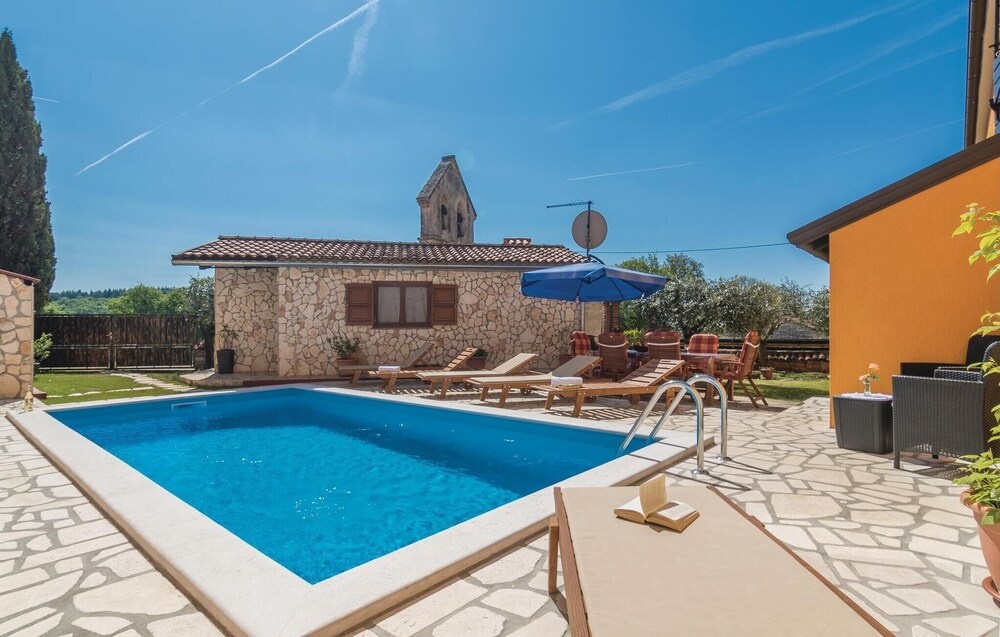 1 Bedroom Amazing Home In Bacva