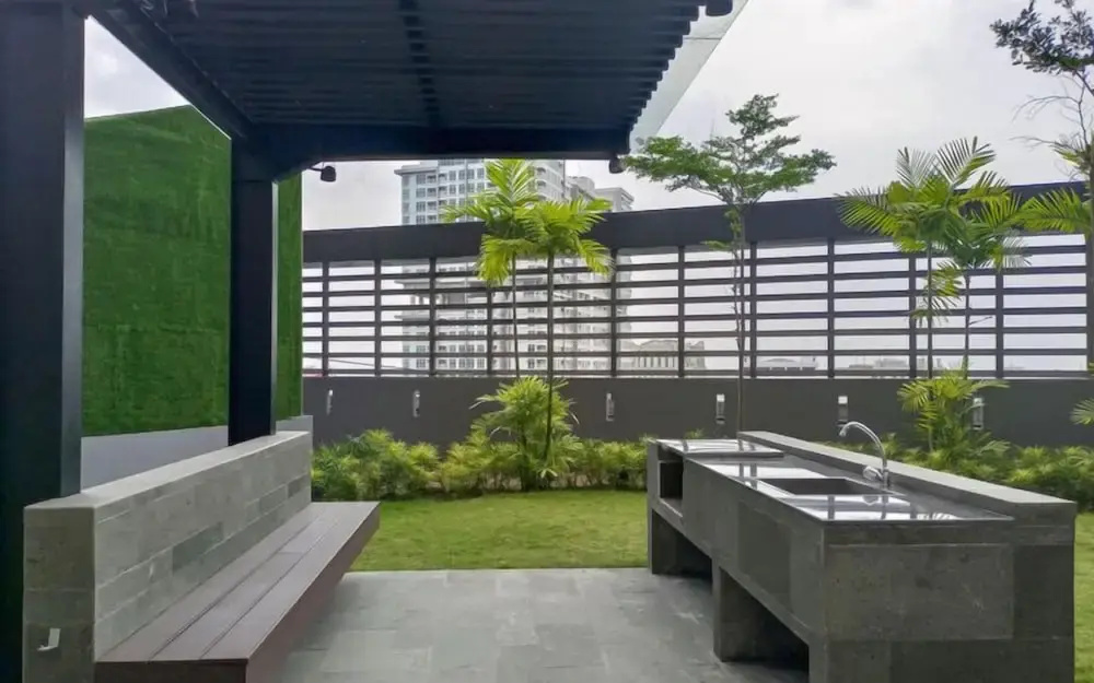 Wooden Accents 1Br At Podomoro City Deli Medan Apartment