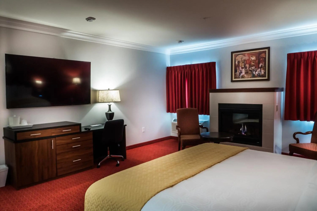 Skyline Hotel and Casino