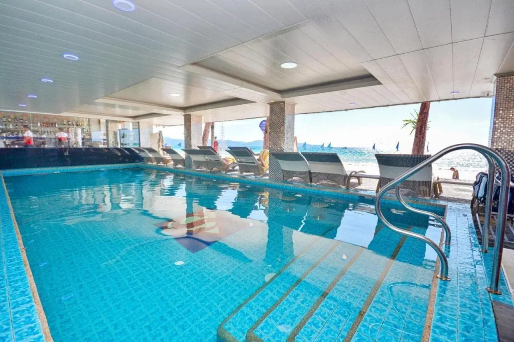 Diamond Water Edge Resort