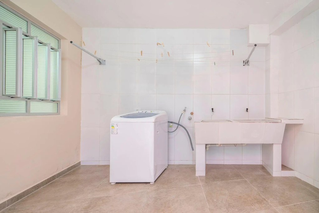 Aluguel Casa 4 quartos s/ 1 suíte frente Mar | Bombas/SC
