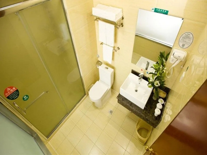 GreenTree Inn Shanghai Hongqiao Hub Convention Center Huaxiang Road Shell Hotel