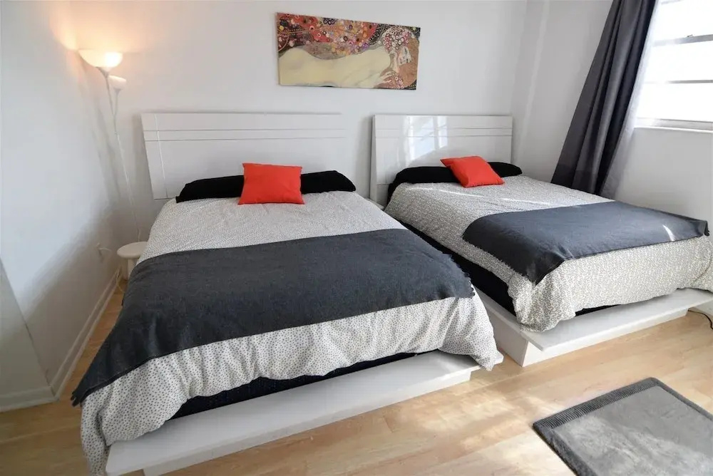 Spectacular 1 Bed 1.5 Baths In Ocean Reserve! Unit 1210
