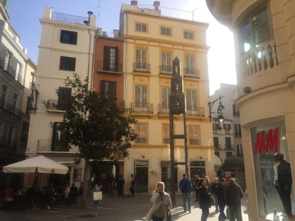 Plaza de Félix Sáenz City Center
