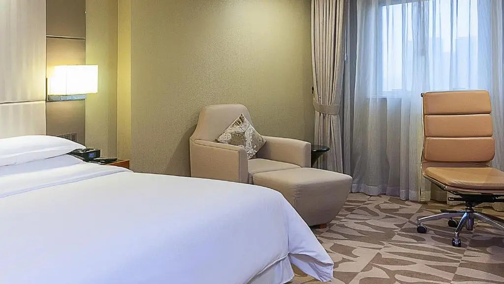 Sheraton Chengdu Lido Hotel